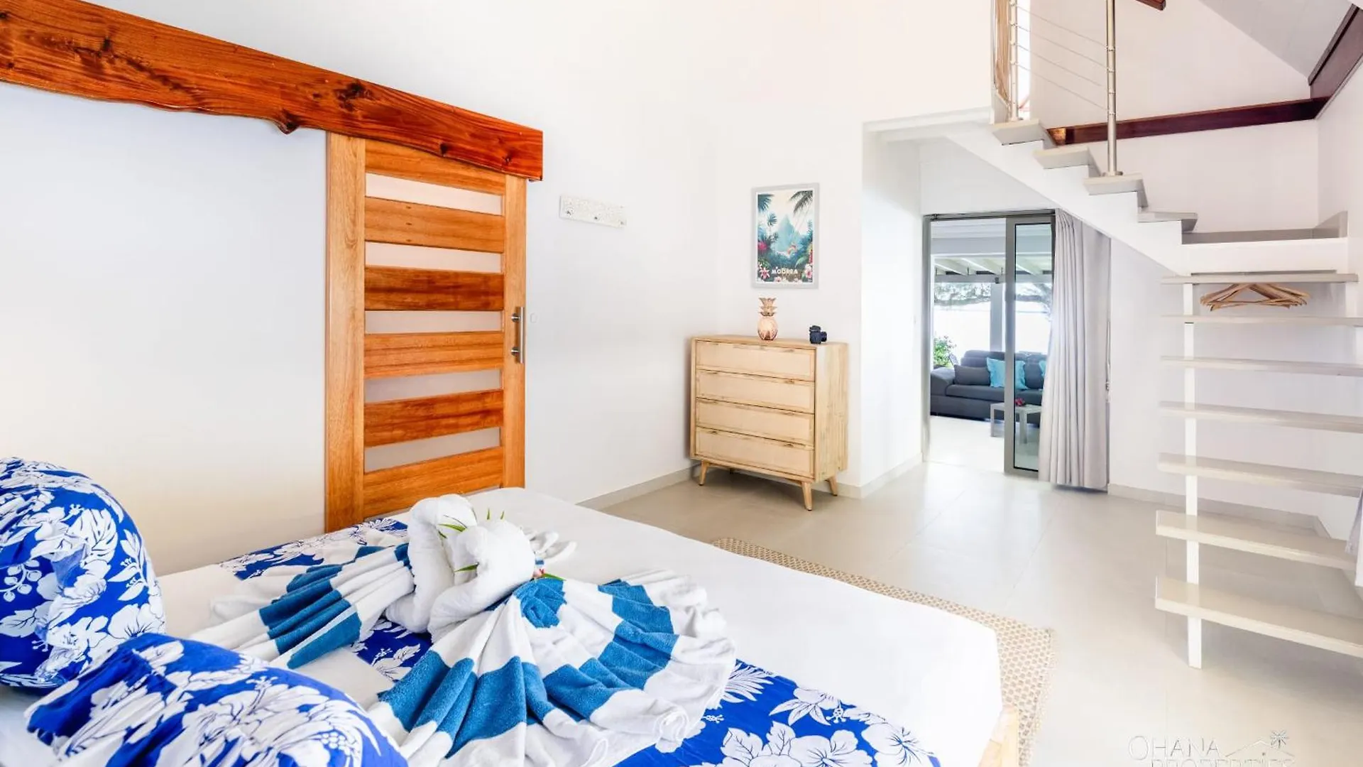Villa Vanaki - Beautiful Beachfront Villa 4Br W Ac 무레아
