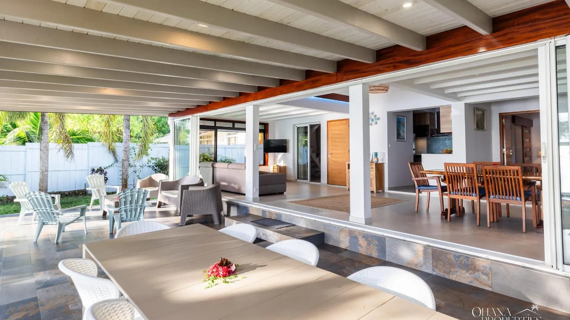 Villa Vanaki - Beautiful Beachfront Villa 4Br W Ac Moorea