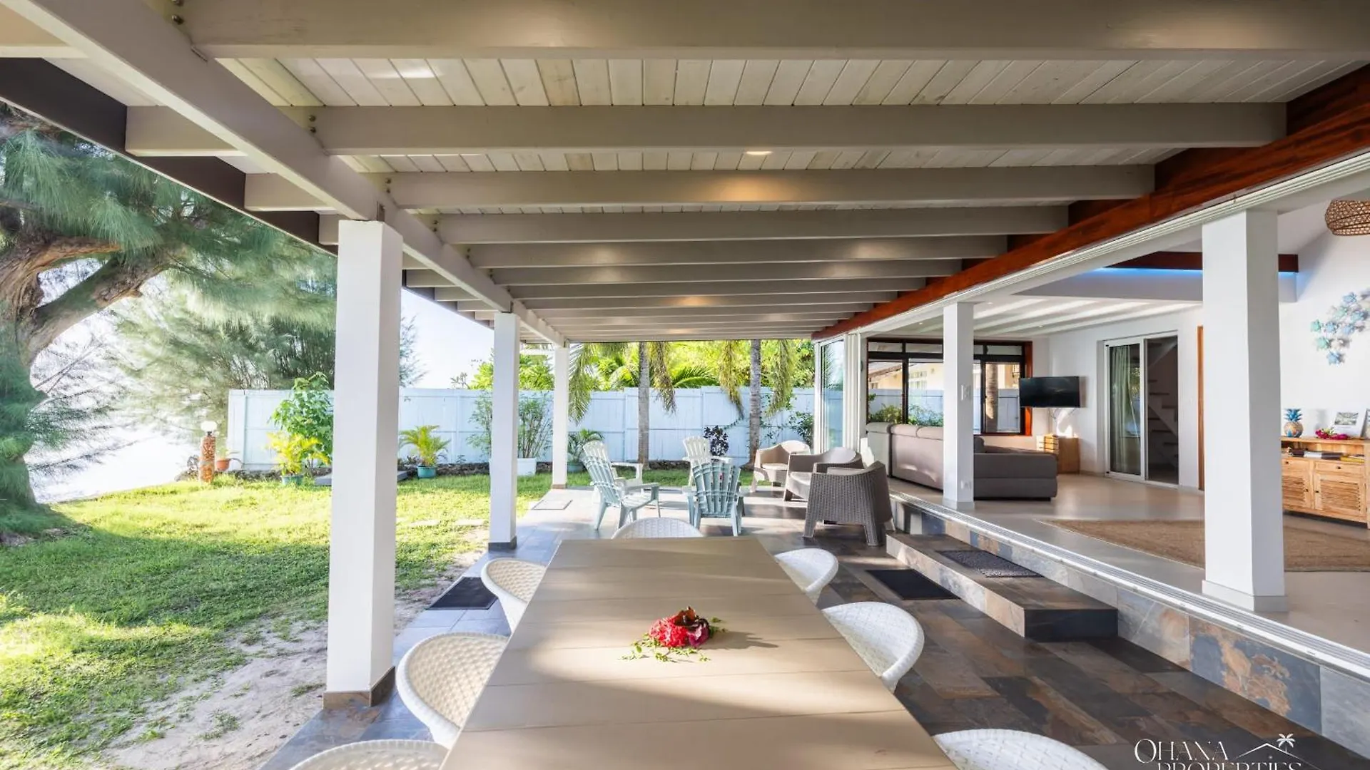 Villa Vanaki - Beautiful Beachfront Villa 4Br W Ac Moorea